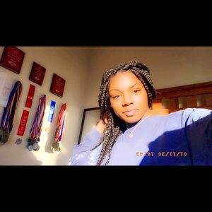 Meet your Posher, Sanaa